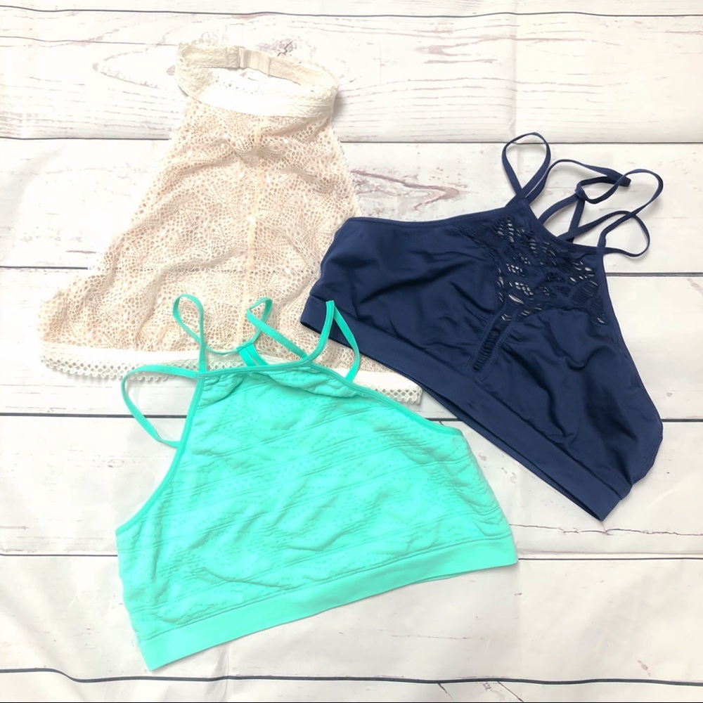 3 Victoria’s Secret bralette Bundle